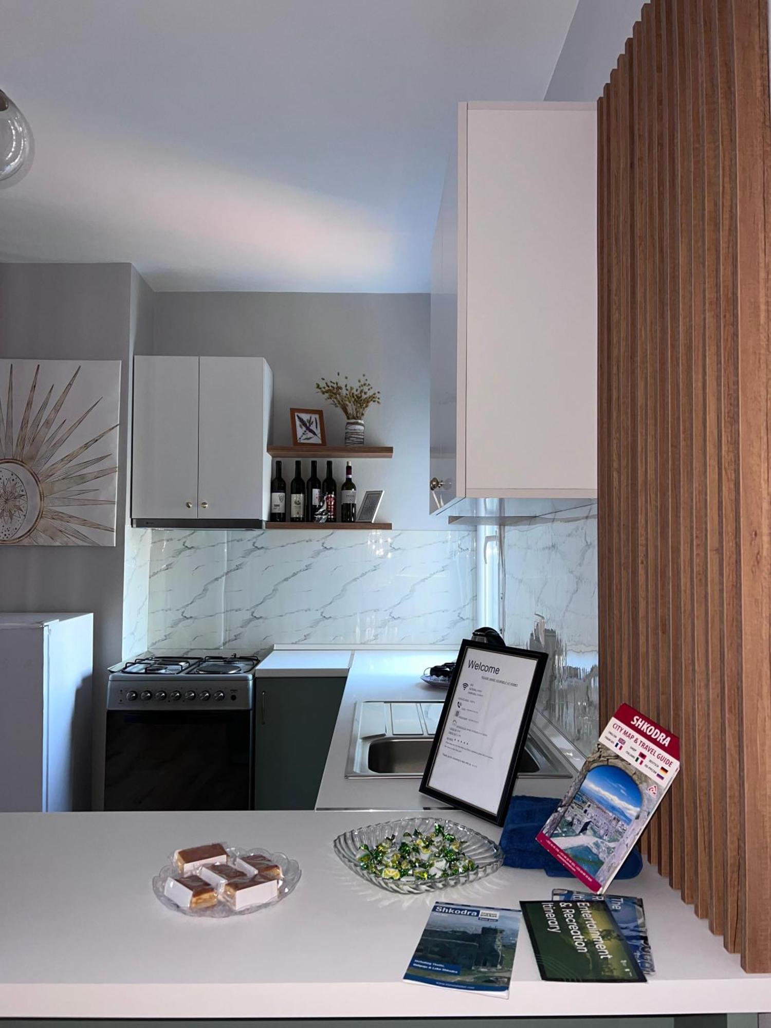 Inizio Apartment Shkodër Esterno foto